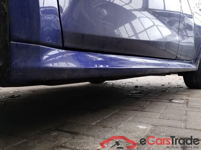 TOYOTA YARIS 1.5 Hybrid 115 First Edition #2