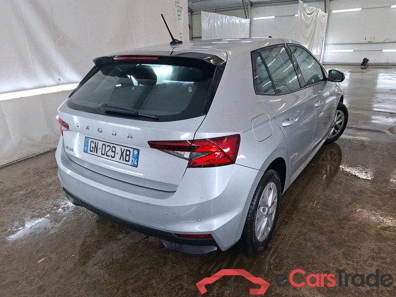 Fabia Ambition 1.0 MPI 80CV BVM5 E6d #3