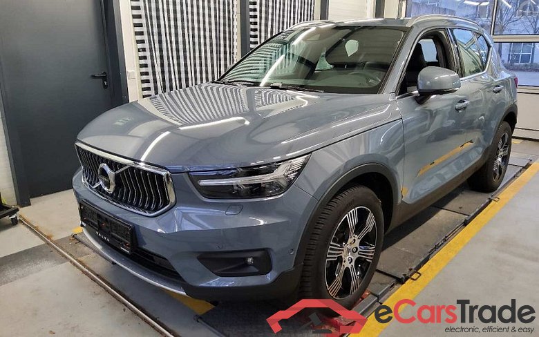 Volvo XC40 (2017->) DE - SUV5 B4 2WD EU6d, Inscription (EURO 6d), 2020 - 2022 #1