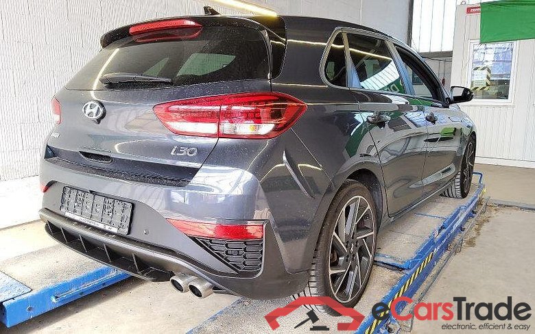 Hyundai i30 (PD)(01.2017->) DE - LimS5 1.5 T-GDI Mild-Hybrid EU6d, N Line Mild-Hybrid (EURO 6d)(OPF), (Facel #3
