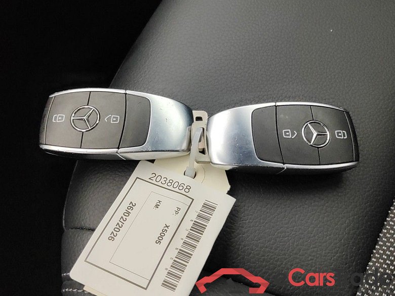 MERCEDES CLASSE A DIESEL (W177) A 200 d 150 Business Solution (EU6AP) 5d #4