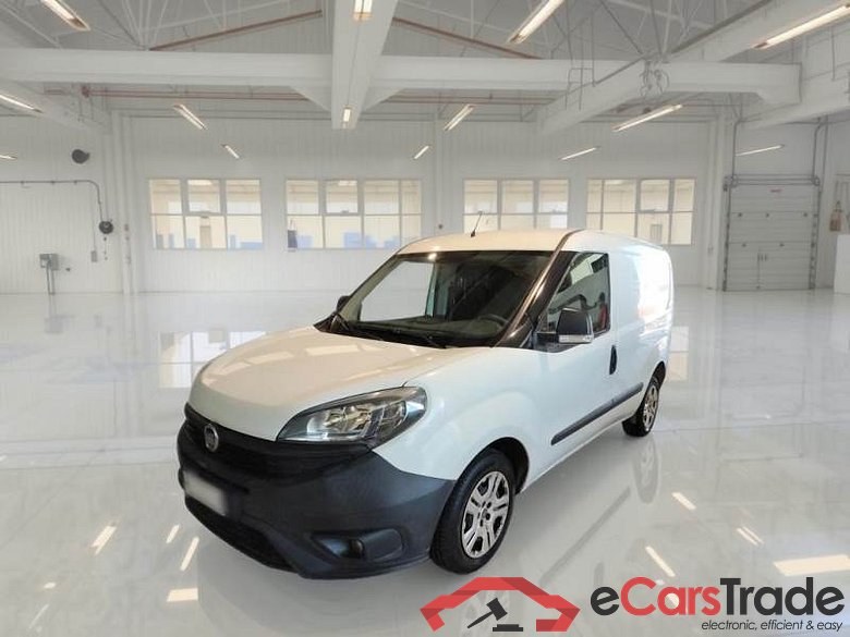 FIAT DOBLÒ CARGO / 2014 / 4P / VETT. FURGONATA CH1 LOUNGE 1.6 MJET 105CV E6D-F SeS