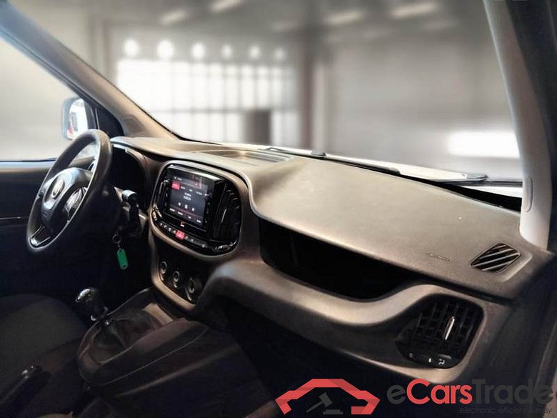 FIAT DOBLÒ CARGO / 2014 / 4P / VETT. FURGONATA CH1 LOUNGE 1.6 MJET 105CV E6D-F SeS #3