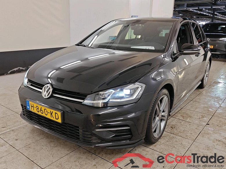 Volkswagen Golf 1.5 TSI 110kW 7-DSG Highline Business R 5d #1