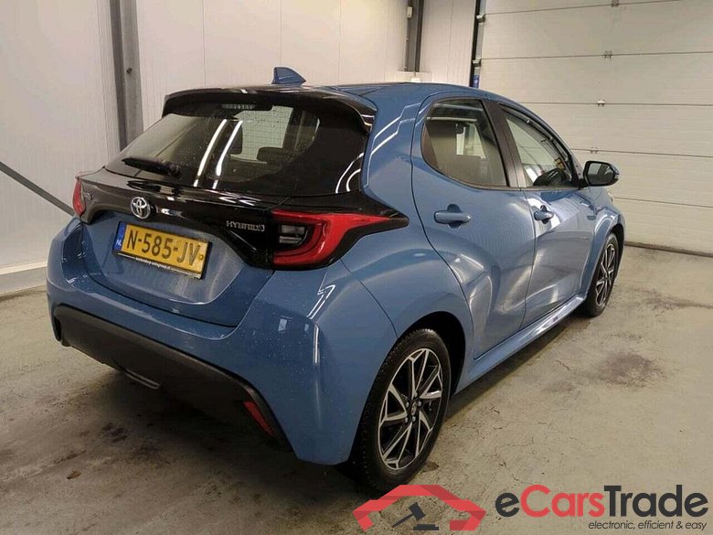 TOYOTA Yaris 1.5 Hyb. Dynamic #2