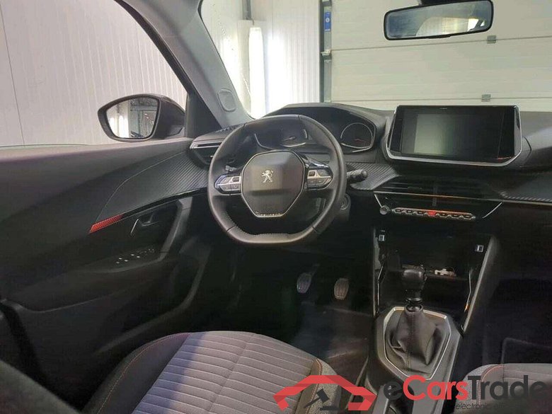 PEUGEOT 2008 1.2 PureTech Active #3