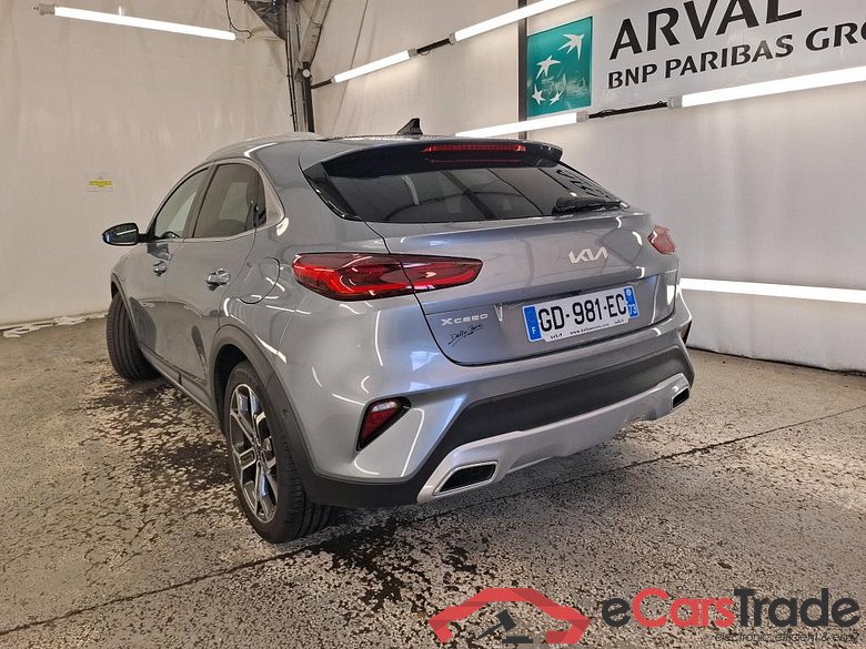 KIA XCeed / 2019 / 5P / Crossover 1.6 GDI ISG ISG PHEV DESIGN DCT6 #2
