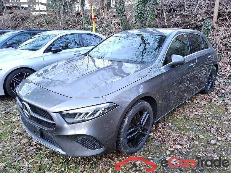 Mercedes-Benz A (BM 177)(03.2018->) DE - LimS5 A 250 e EU6d, Progressive (EURO 6d), (Facelift) 2022 - 2024