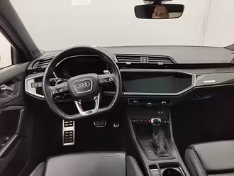 Audi RSQ3