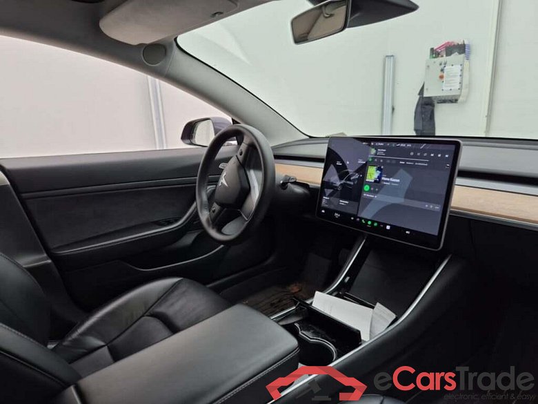 Tesla Model 3 Standard RWD Plus 60 kWh #3
