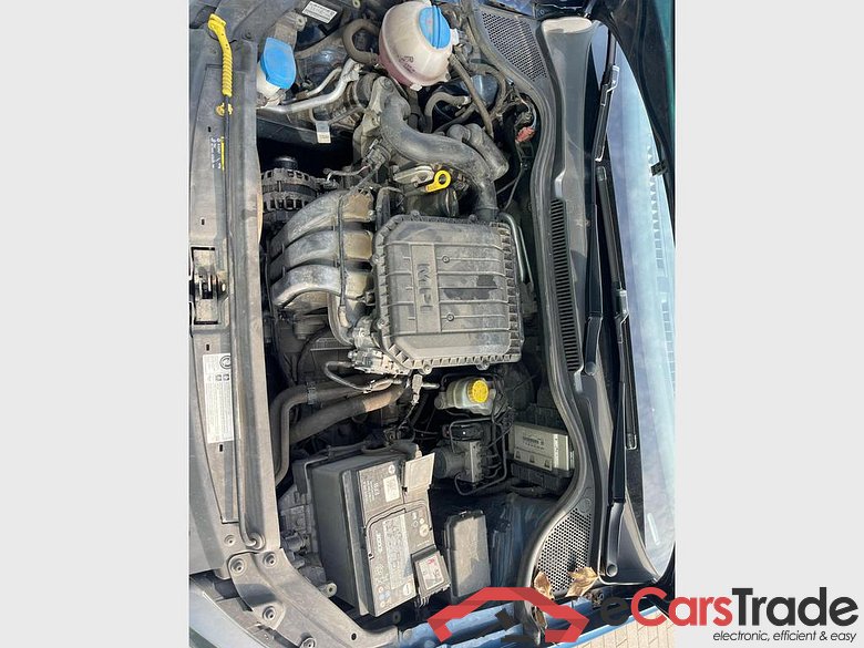 VOLKSWAGEN Polo Polo Trendline 1.0  BlueMotion Technology 55 kW (75 ch) 5 vitesses manuel #5