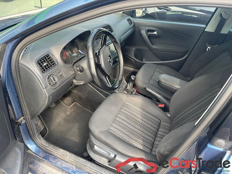 VOLKSWAGEN Polo Polo Trendline 1.0  BlueMotion Technology 55 kW (75 ch) 5 vitesses manuel #6