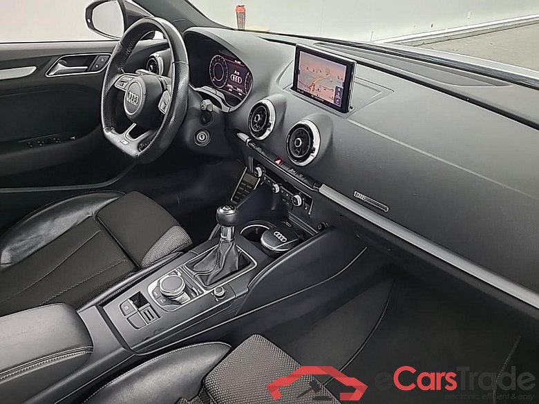 AUDI A3 Limousine 30 TFSI sport 4D 85kW #6