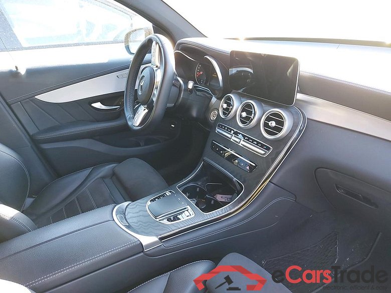 MERCEDES - MER GLC COUPE GLC 200 d 163PK DCT  Business Solution AMG Line & Night   ***   ONLY START BATTERY OUT   *** #3