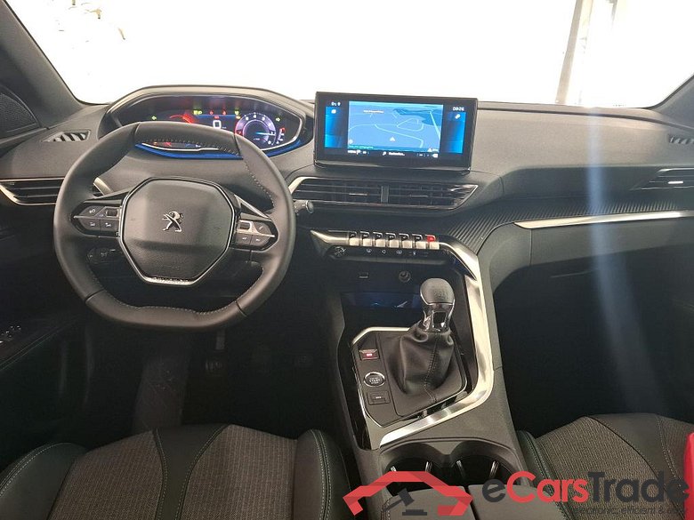 3008 II Allure Pack 1.2 PureTech 130CV BVM6 E6d #5
