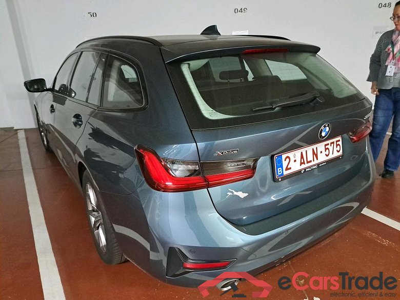 BMW 3 TOURING DIESEL - 2019 320 dXA MHD AdBlue #3