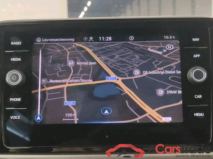 Volkswagen T-ROC T-Roc 1.5 TSI Life Business DSG 110kW/150pk  5D/P Auto-7 (4 seizoenen Banden) - CO2 onvolledig #6