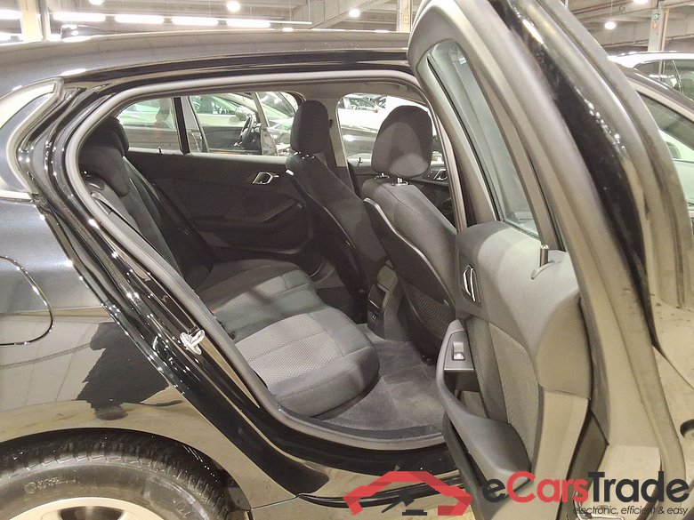 BMW 1 SERIES HATCH 1.5 116D (85KW) #5