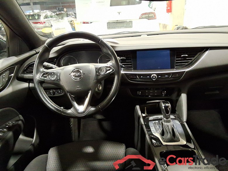 OPEL INSIGNIA SPORTS TOURER DIESEL 1.5 Turbo D Business Edition #6