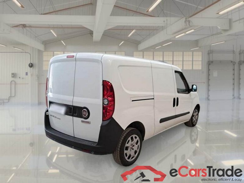 FIAT DOBLÒ CARGO / 2014 / 4P / VETT. FURGONATA MAXI LH1 LOUNGE 1.6 MJET 105CV E6D-F SeS #2