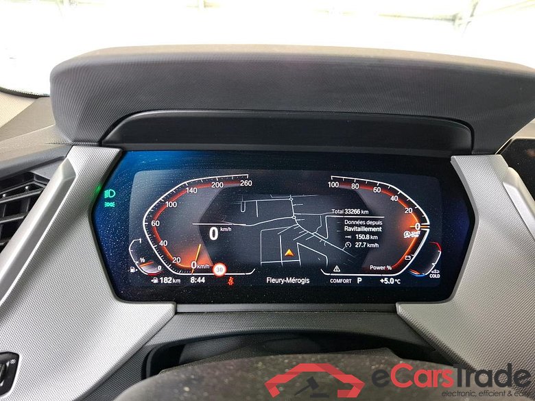 Série 1 / 2019 / 5P / Berline 116i DKG7 Business Design / Pare-brise à remplacer #6