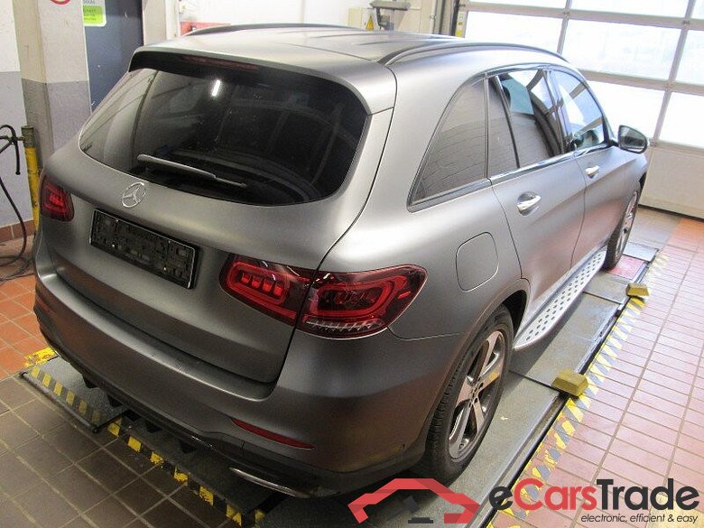 Mercedes-Benz GLC (BM 253)(06.2015->) DE - SUV5 GLC 300 d EU6d, d AMG Line 4Matic (EURO 6d), (Facelift) 2019 - 2022 #3