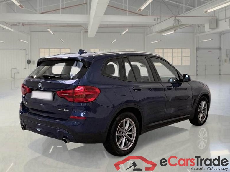 BMW X3 / 2017 / 5P / SUV SDRIVE 18D BUSINESS ADVANTAGE AUTO #2