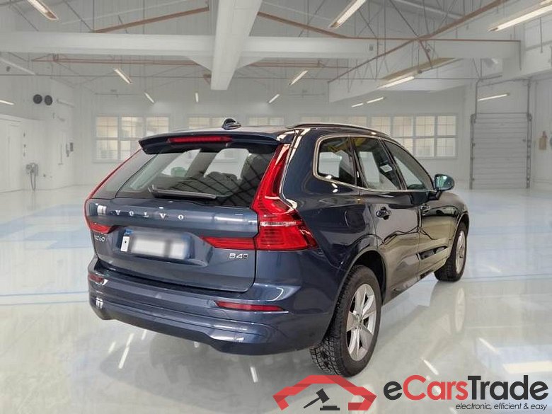 VOLVO XC60 / 2021 / 5P / SUV B4 D AWD AUTOMATICO CORE #2