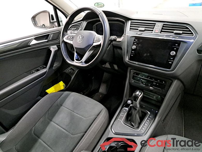 Volkswagen Tiguan 1.4 TSI eHybrid Elegance Aut. Pano LED-Matrix Virtual ACC Navi Alcantara KeylessGo Klima PDC ... #3