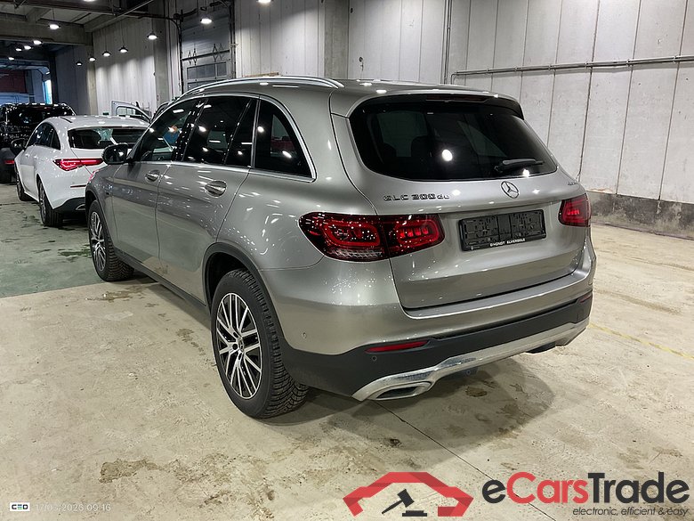 MERCEDES-BENZ GLC 2.0 GLC 300 DE 4MATIC 4WD AUTO #3