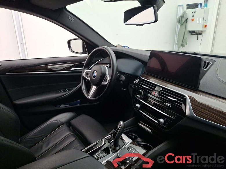 BMW 5-SERIE TOURING 2.0 518D AUT #3