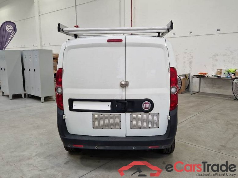 FIAT DOBLÒ CARGO / 2014 / 3P / VETT. FURGONATA CH1 BUSINESS 1.6 MJET 105CV E6D SeS #4