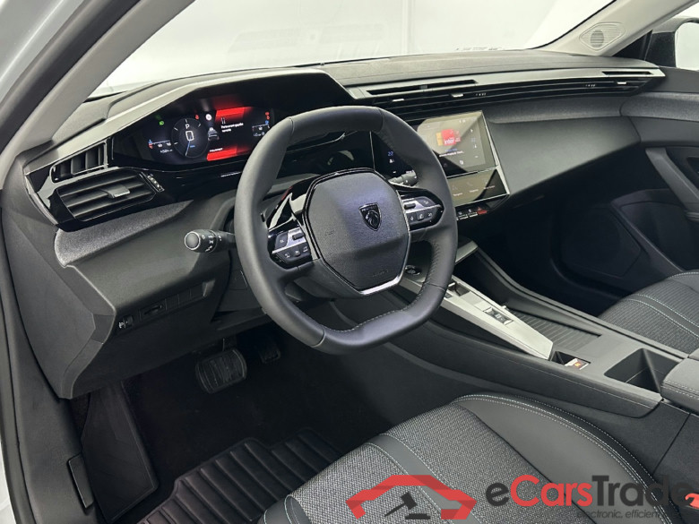 Peugeot 308 Allure 1.2 Hybrid 136ch #6