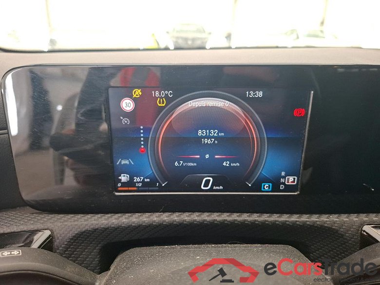 MERCEDES-BENZ Classe A Compact / 2018 / 5P / Berline A 180 Style Line 7G-DCT #6