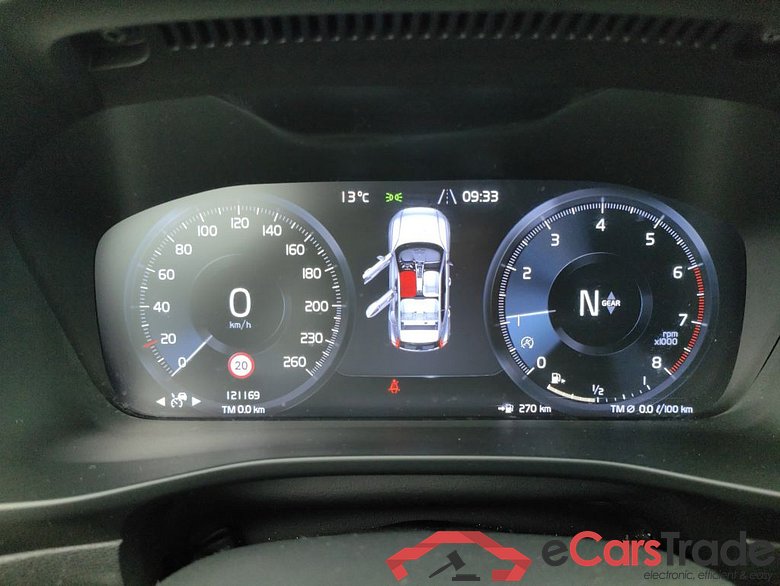 Volvo XC40 T2 Momentum Pro 5d #6