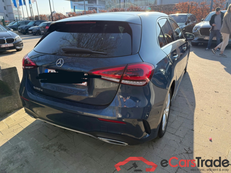 Mercedes A 180d AMG Aut. LED-Xenon Widescreen Navi 1/2 Sport-Leather-Alcantara KeylessGo Camera Klima PDC ... #3