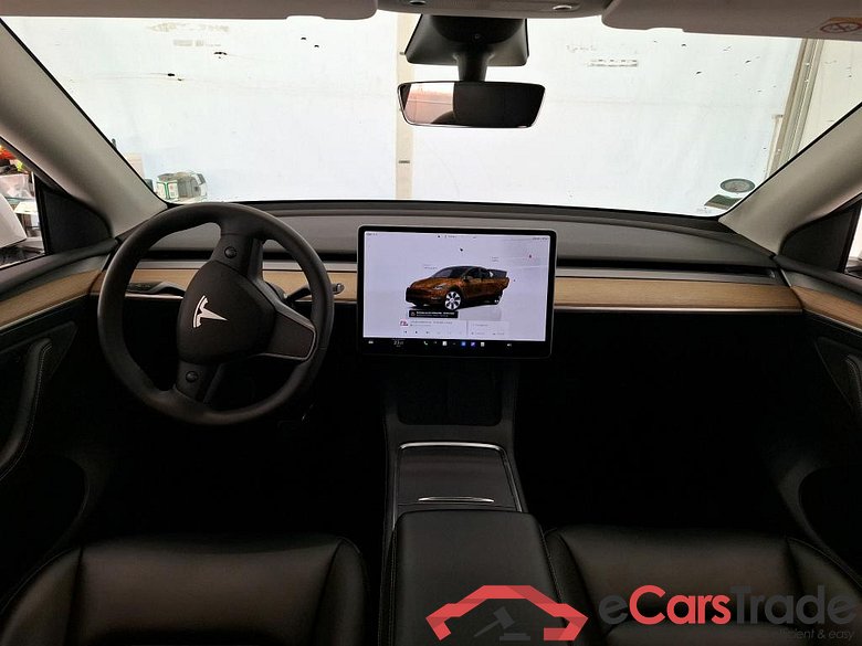 TESLA Model Y / 2020 / 5P / SUV Grand Autonomie Dual Motor AWD #6