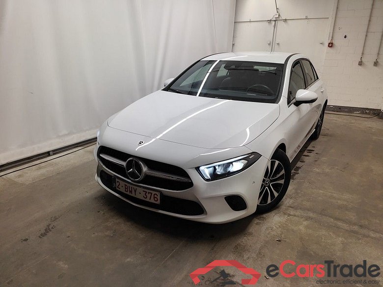 Mercedes-Benz A-Klasse A 180 d Business Solution Aut. 5d #1