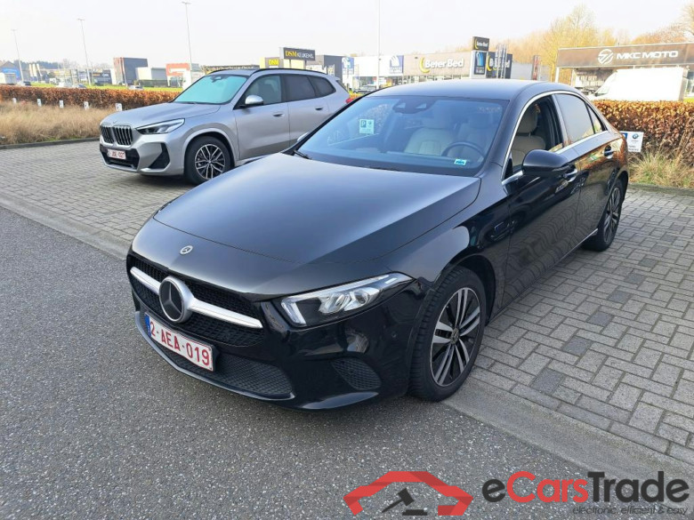 MERCEDES-BENZ CLASS A SEDAN (V177) A 250 e PHEV Business Solution #1