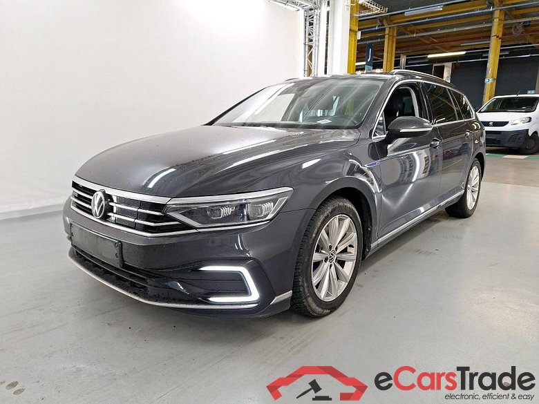 VOLKSWAGEN PASSAT VARIANT 1.4 TSI MSQ VARIANT GTE BUSINESS