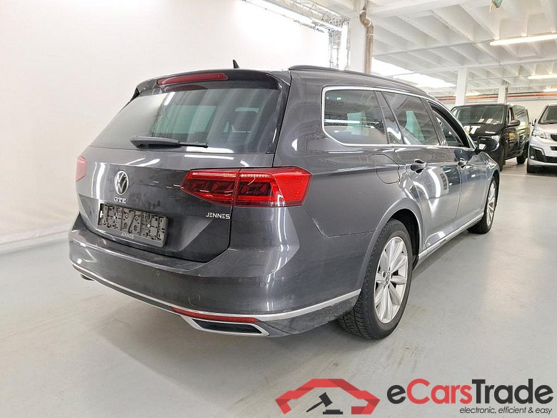 VOLKSWAGEN PASSAT VARIANT 1.4 TSI MSQ VARIANT GTE BUSINESS #4