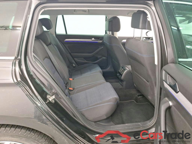 VOLKSWAGEN PASSAT VARIANT 1.4 TSI MSQ VARIANT GTE BUSINESS #6