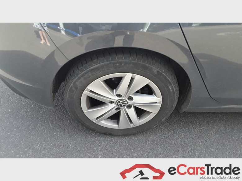 VOLKSWAGEN Golf VIII New Golf Life 2.0 TDI SCR  110 kW (150 pk) 7 versnellingen DSG #5