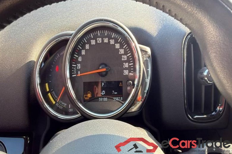 MINI COUNTRYMAN / 2016 / 5P / BERLINA COOPER S E ALL4 BUSINESS AUTOM. #3