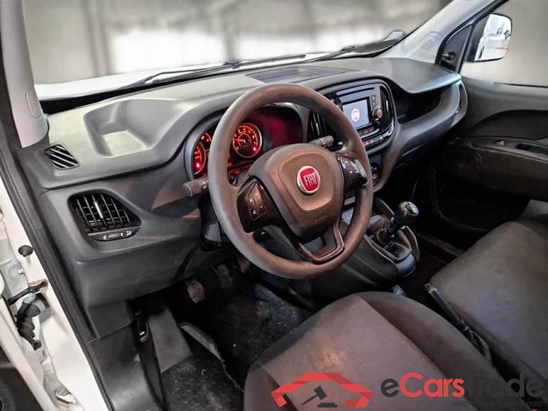 FIAT DOBLÒ CARGO / 2014 / 4P / VETT. FURGONATA CH1 LOUNGE 1.4 NAT. POWER 120CV E6D #3