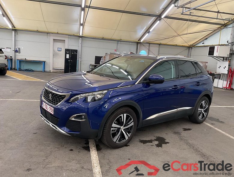 PEUGEOT 3008 1.2 PureTech Allure