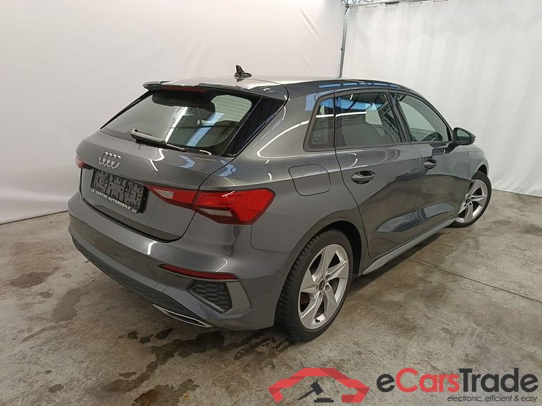 Audi A3 Sportback 1.0 30 TFSi 81kW S line 5d #2