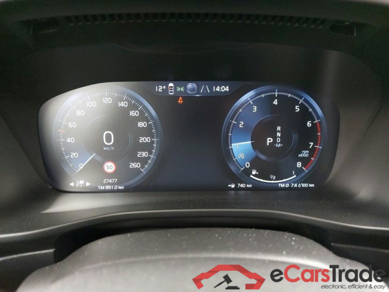 Volvo XC40 T2 Plus Dark Design Aut. 5d #4