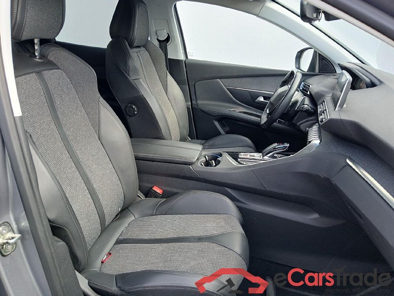 PEUGEOT 3008 Hybrid / 2016 / 5P / todoterreno 225 e-EAT8 Allure #5