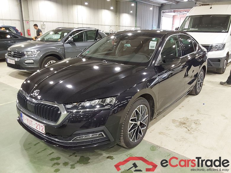 SKODA OCTAVIA - 2020 1.5 TSI Ambition